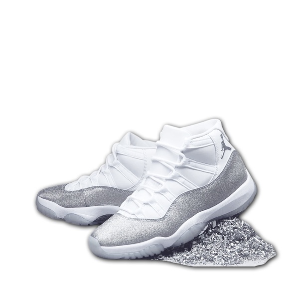 Air Jordan 11 Retro Vast Grey White Metallic Silver Women’s 7.5 NWT - Picture 6 of 16